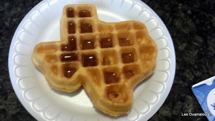 Pour le petit déjeuner : gaufre en forme du Texas