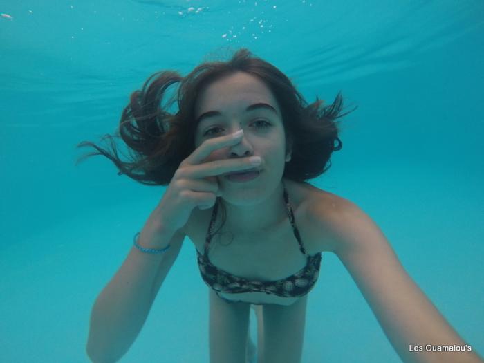 Pause piscine (il fait très chaud !!)