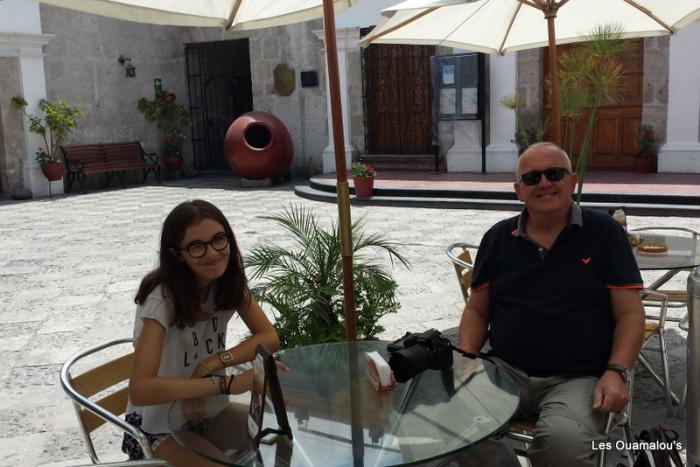 Petite pause café à l'Alliance Française d'Arequipa