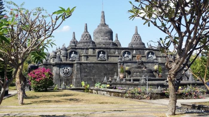 Monastère Brahma Asrama Vihara