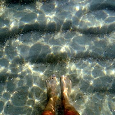 Les pieds dans l'eau