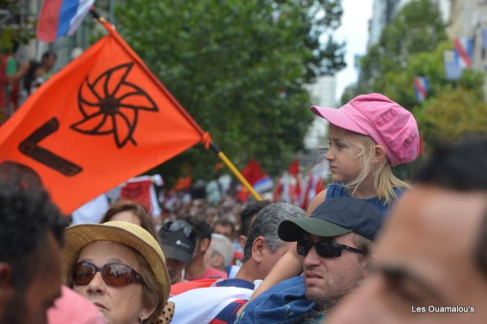 Manifestation lors de la passation de pouvoir