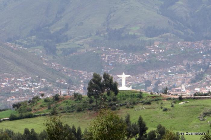 Christ Blanc au dessus de Cuzco