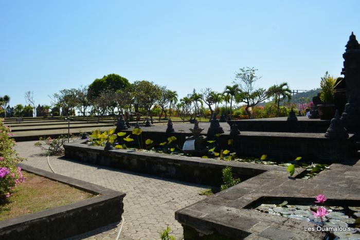 Monastère Brahma Asrama Vihara