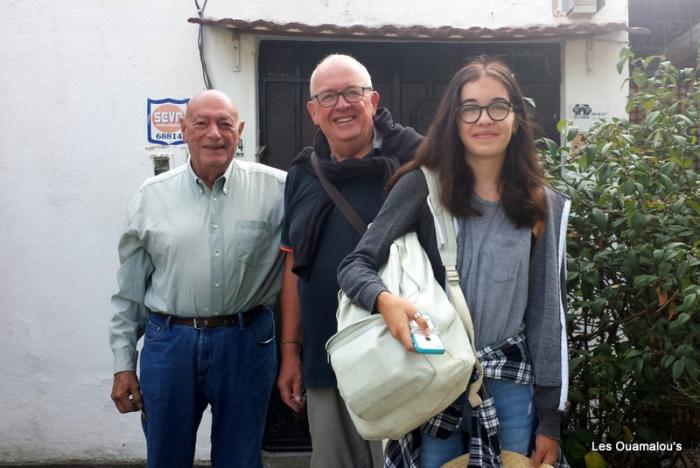 Carlito nous accompagne au port pour notre départ