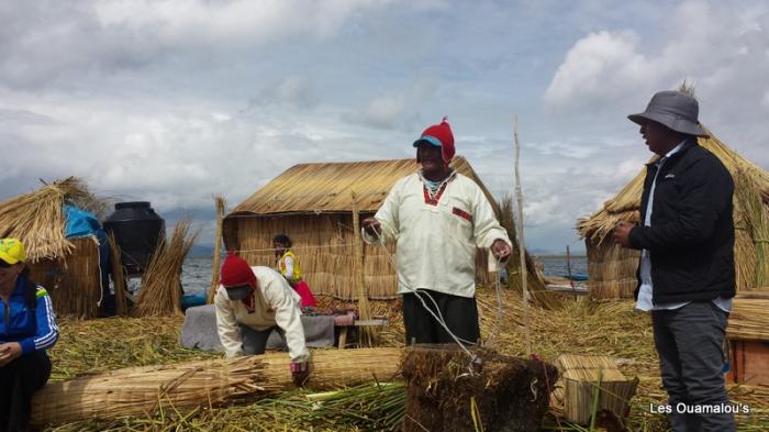 Iles Uros