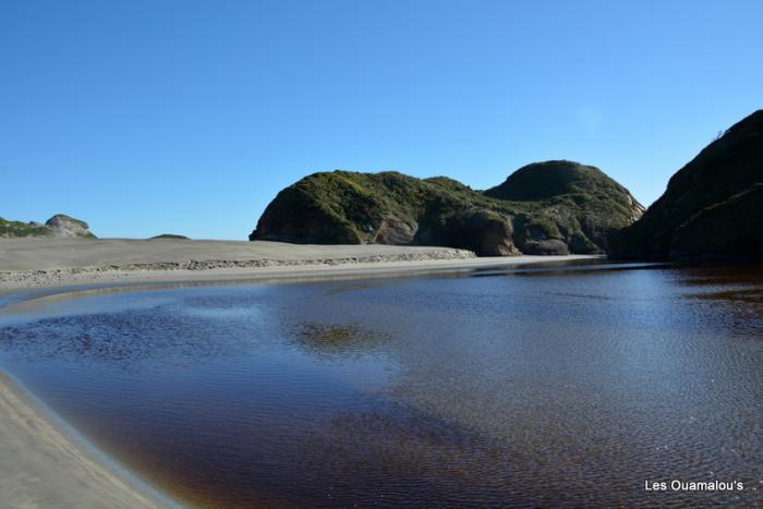 Wharakiri beach