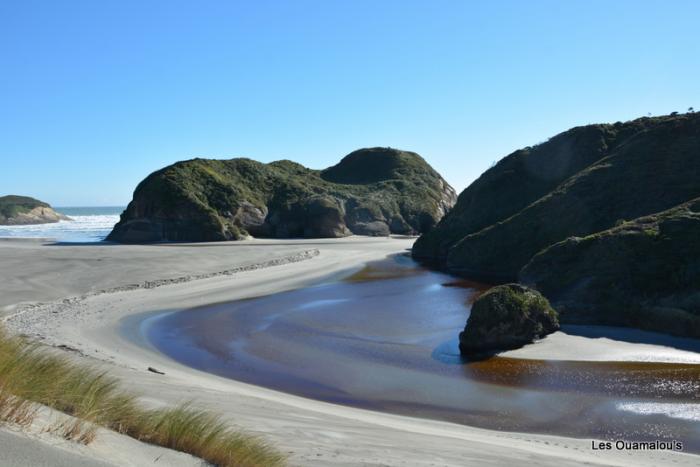 Wharakiri beach