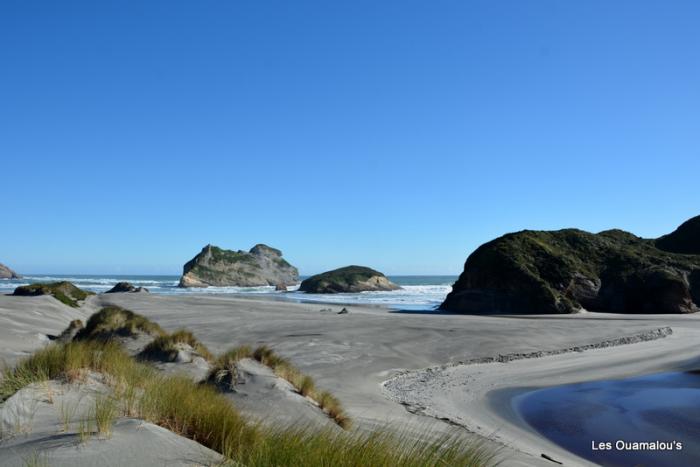 Wharakiri beach