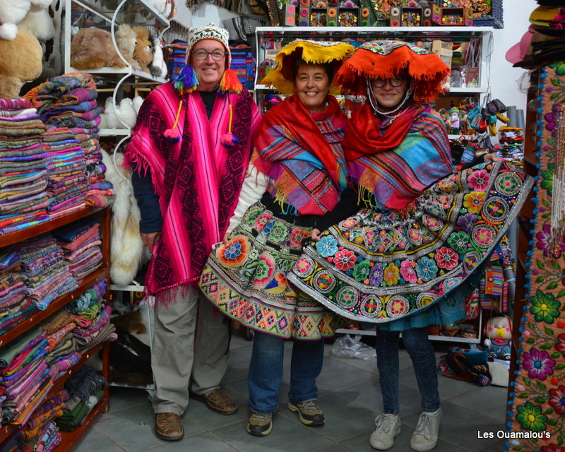 Costumes du Pérou ....